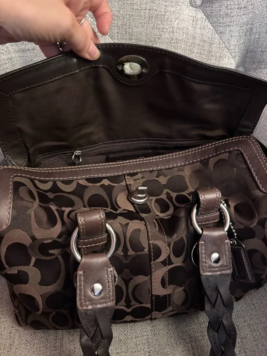 Coach Chelsea Optic Signature Satchel with Braided Handles❤️🤩‼️ - Picture 8 of 11